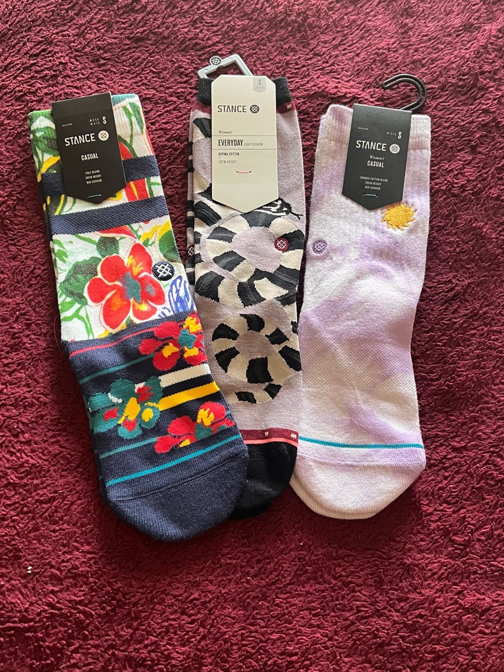 Stance women’s socks size small NWT